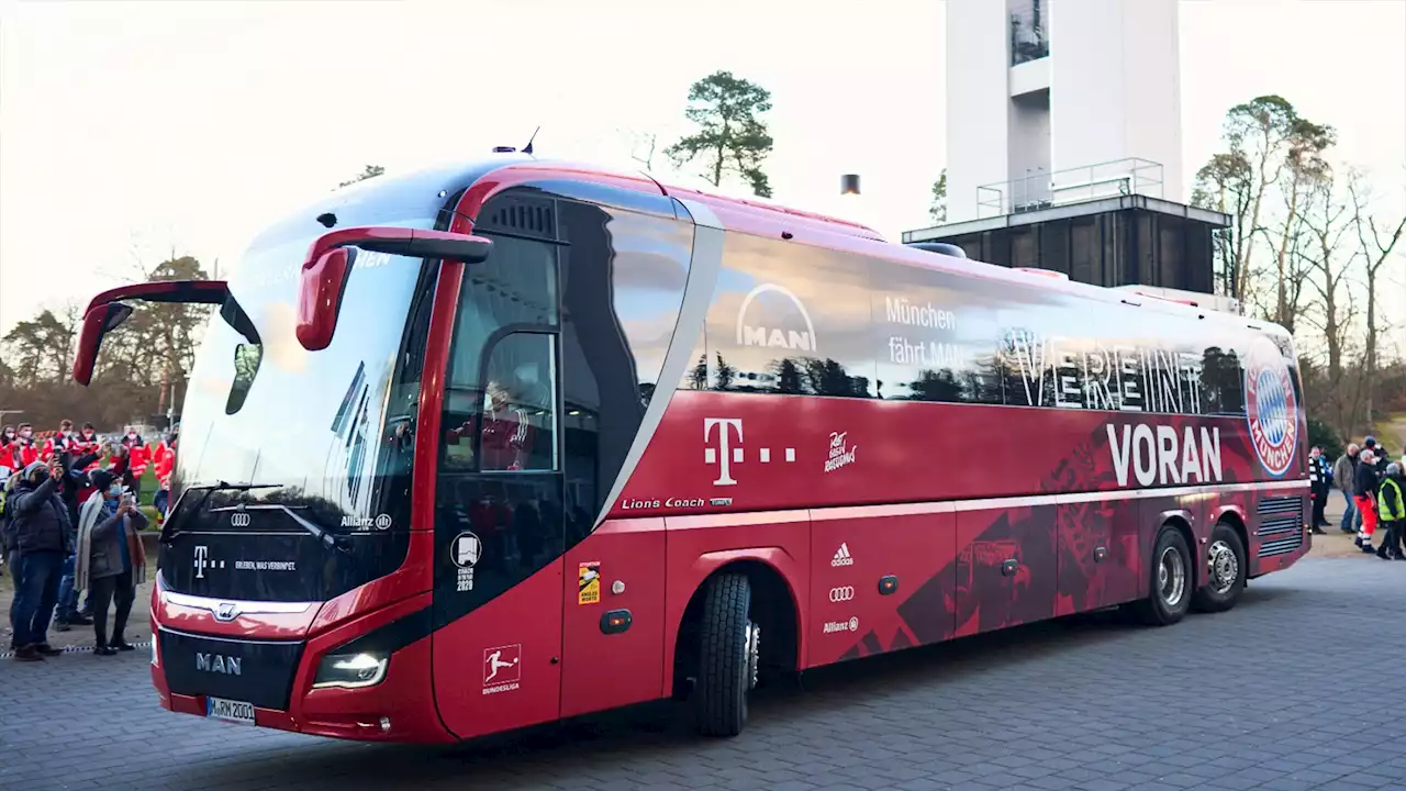 FC Bayern - Brisanter Vorfall auf A52: Polizei lotste zwei Busse des Rekordmeisters unerlaubt durch Rettungsgasse