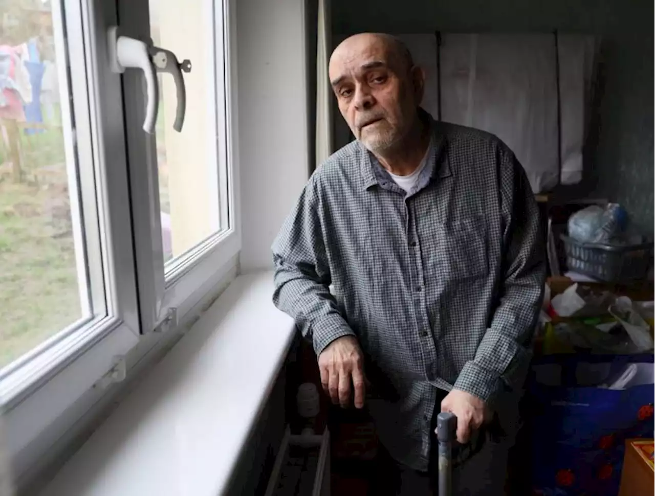 Severely ill man in TEN YEAR wait to get rehoused from mouldy Glasgow flat