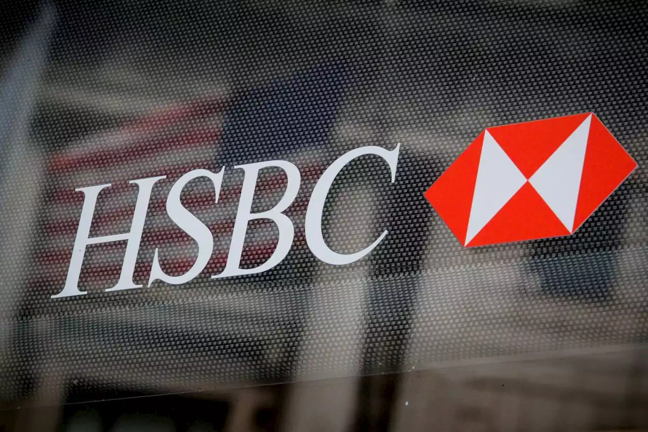 HSBC cuts staff bonus pool by 4%, but lifts CEO Noel Quinn’s total pay