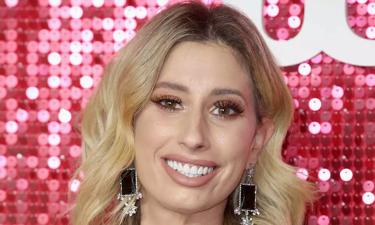 Stacey Solomon's picture of twinning babies Rose and Belle will melt your heart