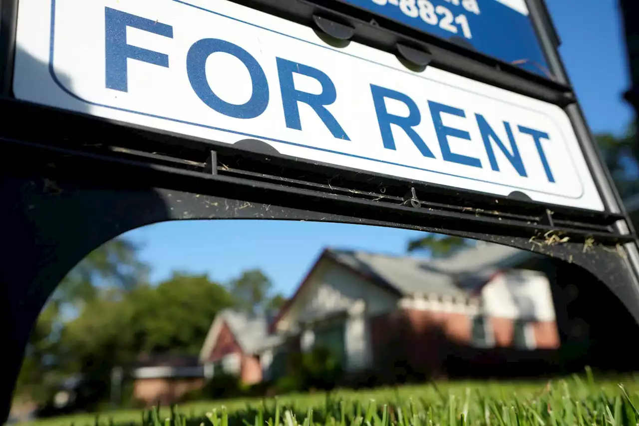 In Houston, it takes 3 minimum wage workers to afford a one-bedroom rental, report finds