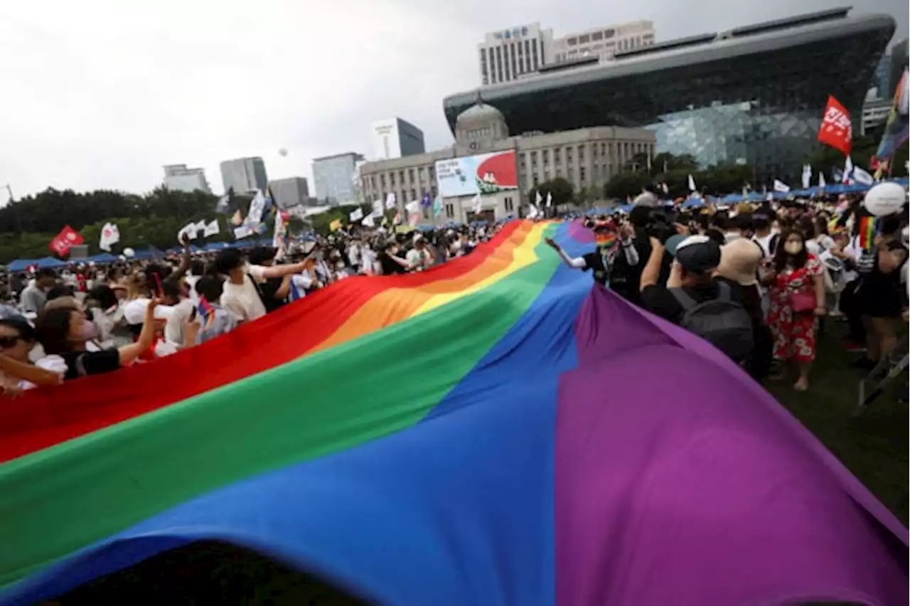 South Korean court recognizes spousal insurance coverage for same-sex couple