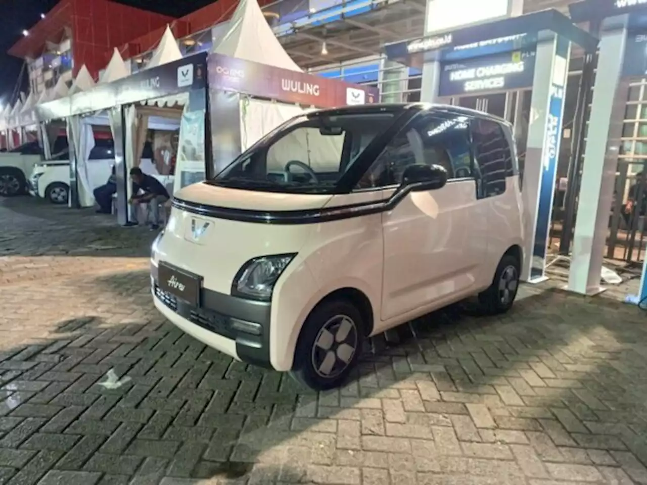 Masih Penasaran dengan Wuling Air ev Bisa Test Drive di IIMS 2023