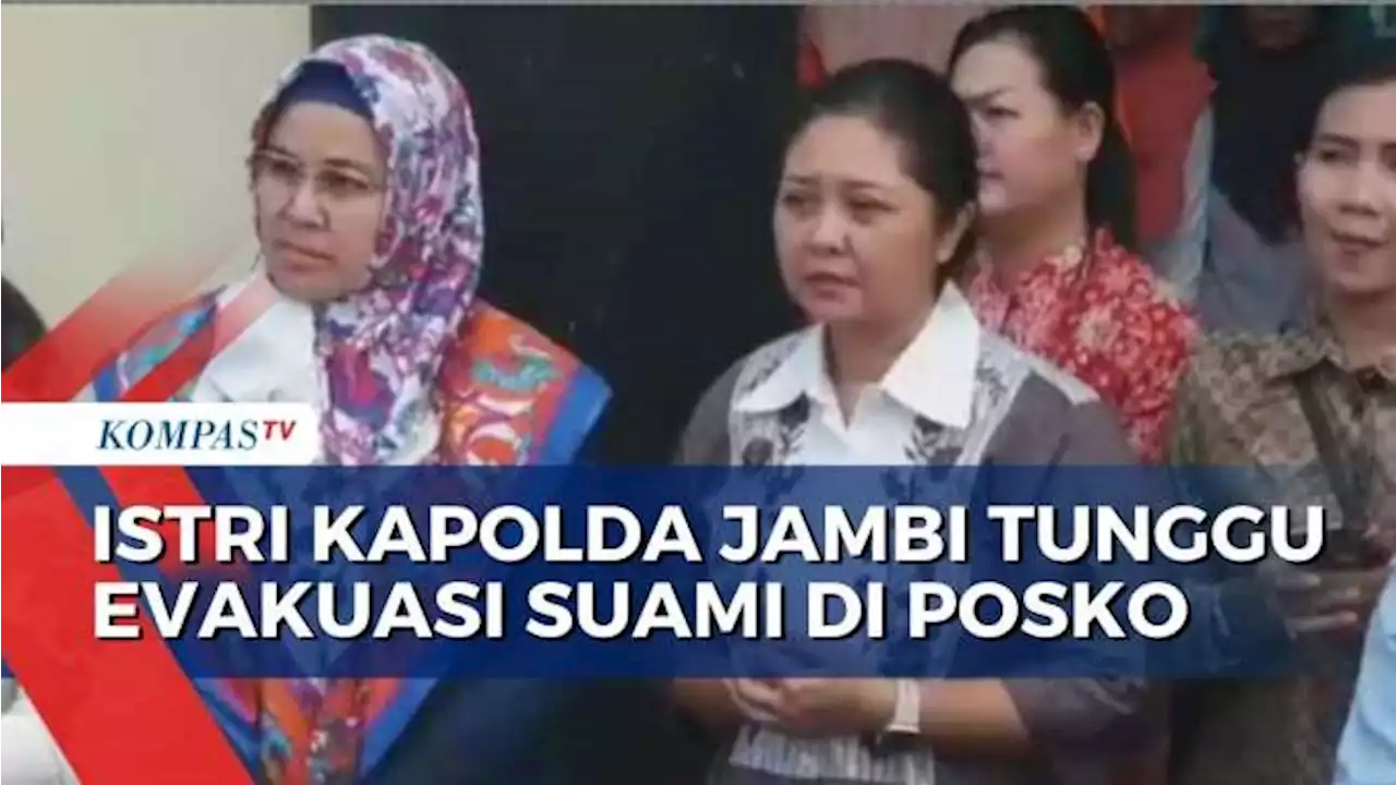 Tak Ikut Terbang, Istri Kapolda Jambi Menunggu Kedatangan Suami di Posko Merangin