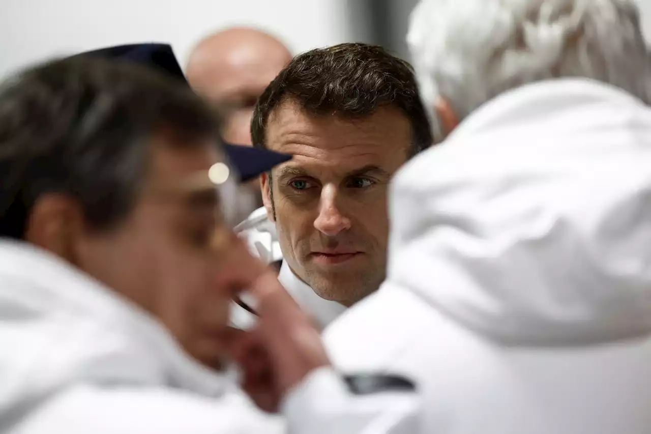 Après les retraites, Emmanuel Macron veut reprendre la main sur le travail