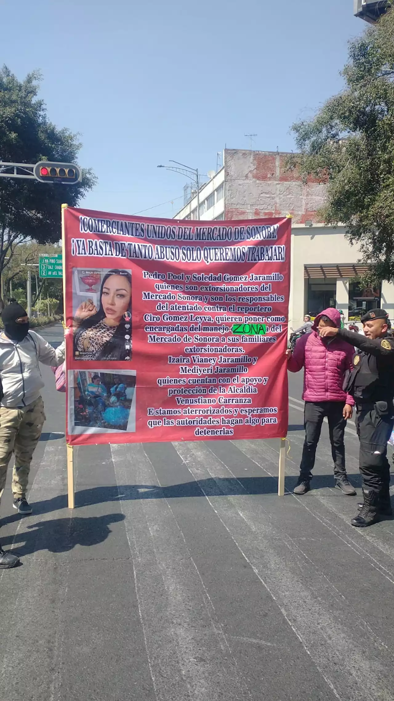 Comerciantes del Mercado de Sonora protestan contra extorsiones