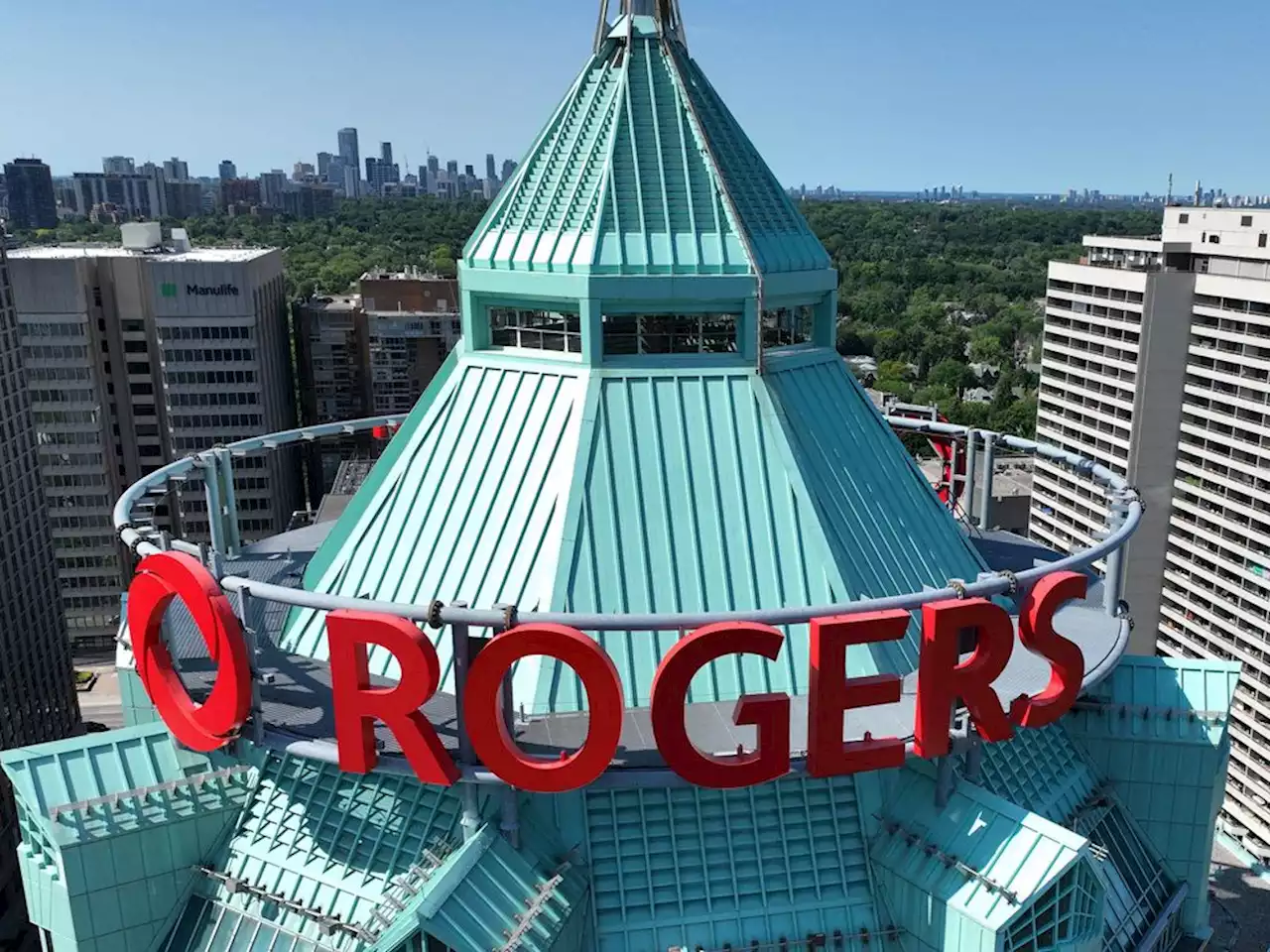 Rogers-Shaw lawyers could nab bigger share of $100-million-plus fee jackpot