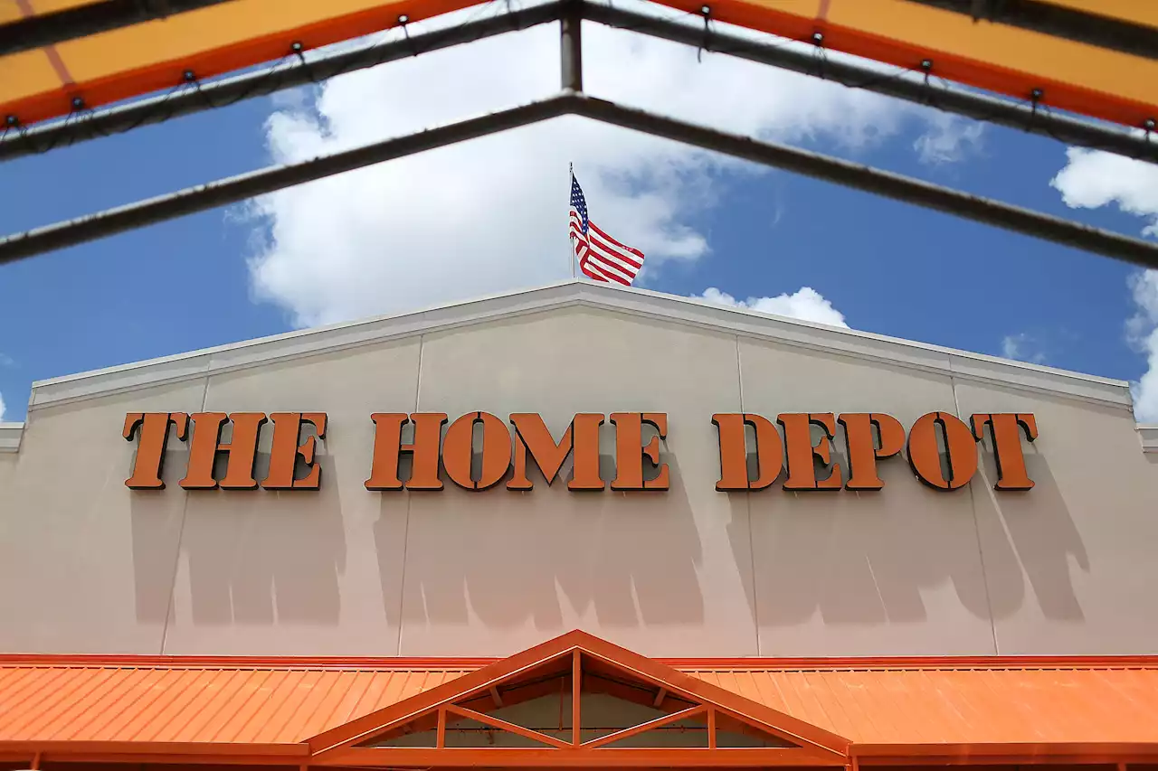 Home Depot Will Give All Hourly Workers a Raise This Month