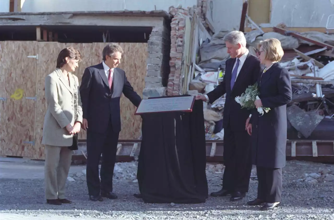 Victims of Omagh's 'mass murder' deserve justice - Bill Clinton