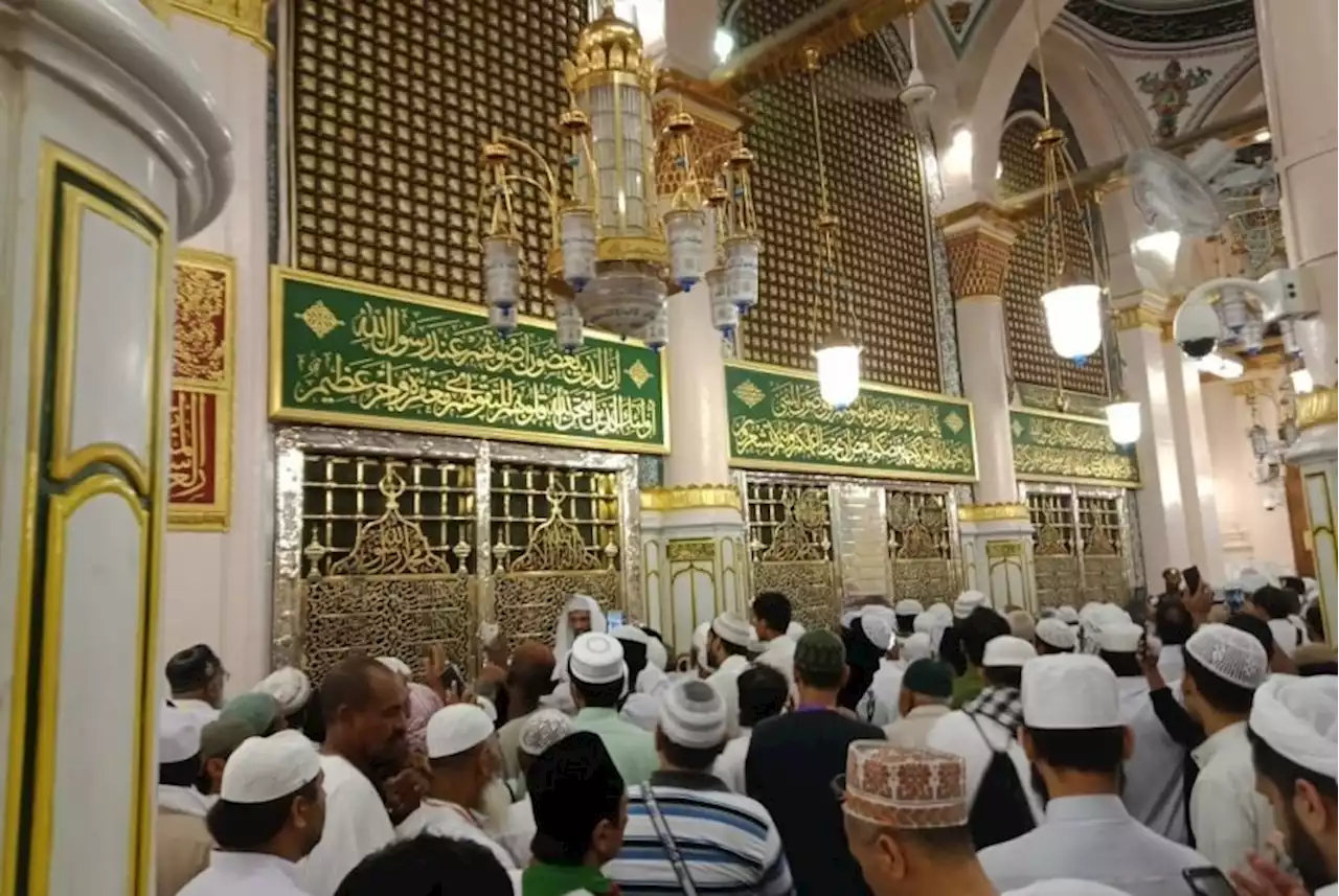 Manusia Dibangkitkan dari Alam Kubur tanpa Busana, Termasuk Rasulullah Muhammad SAW? |Republika Online