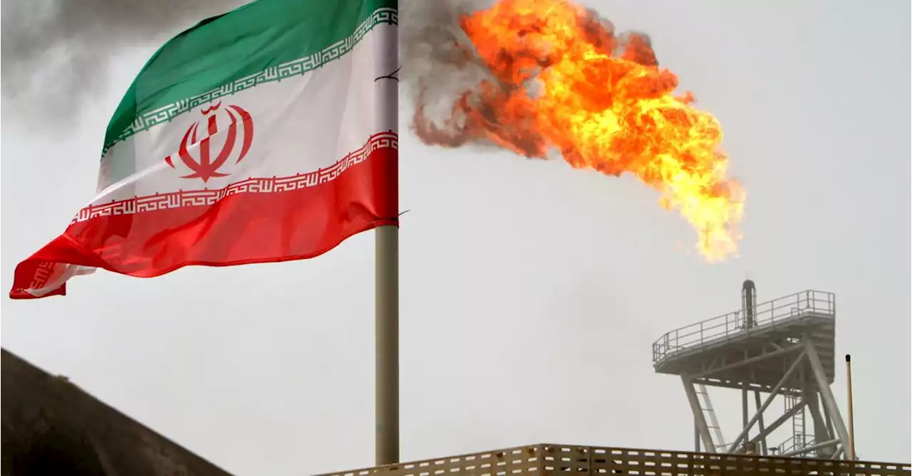 Iran raises March light crude price for Asia - source