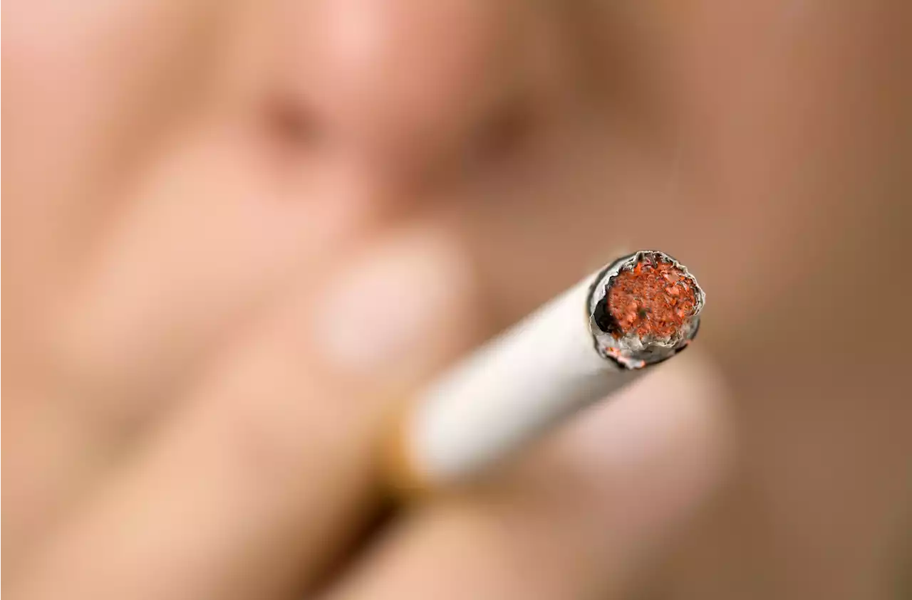 Quiting Smoking? You Can Get Nicotine Patches, Gum, Inhalers And Mouth Sprays For Free