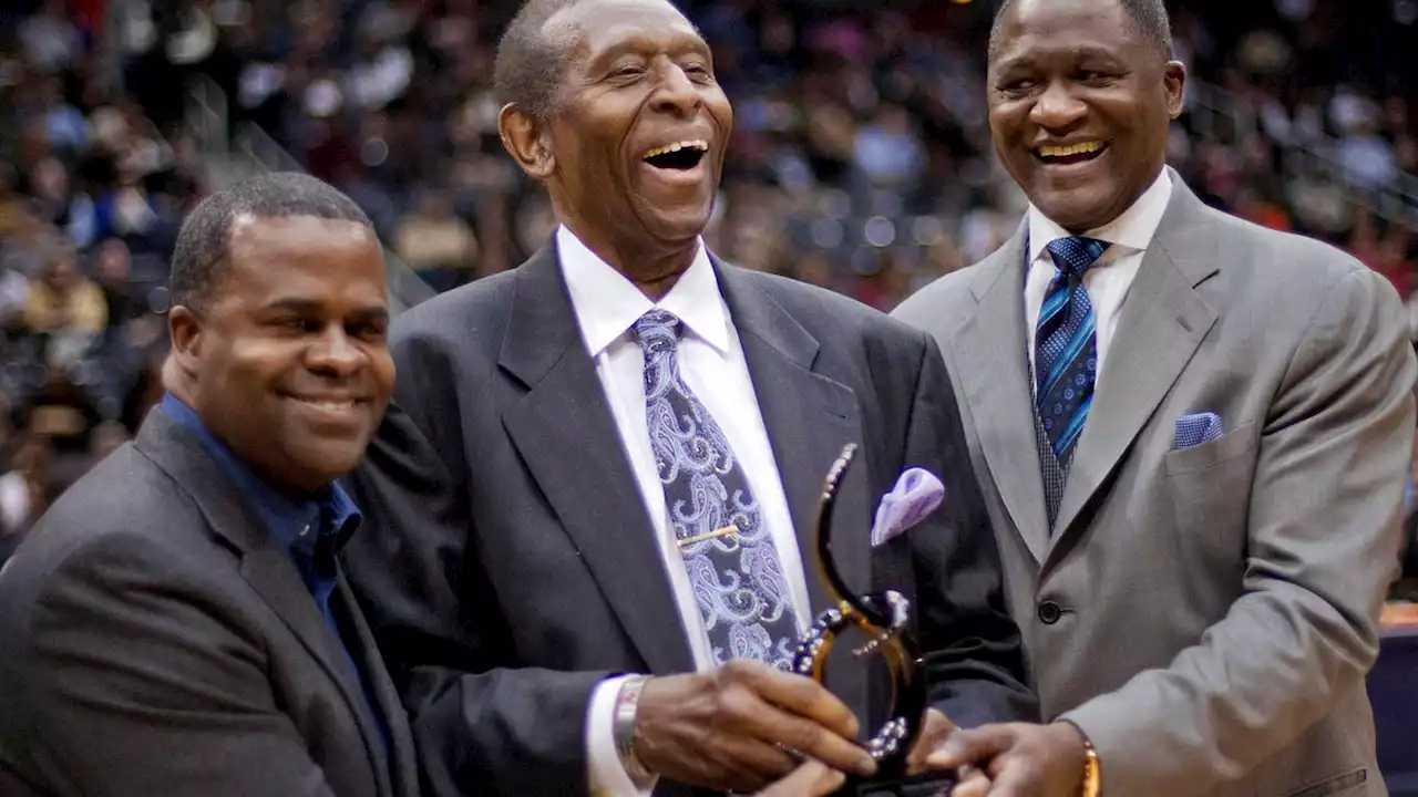 Black History Heroes: Earl Lloyd, the NBA's first Black player, moved basketball forward