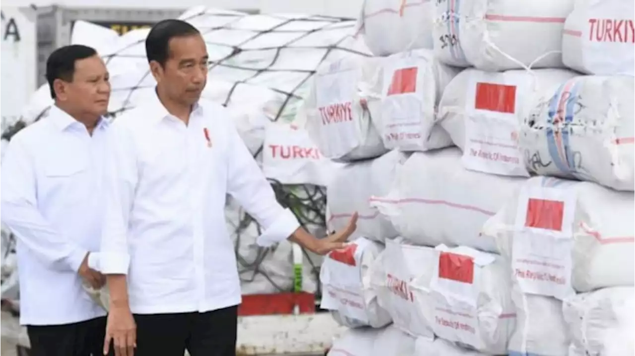 Prabowo Temani Jokowi Lepas Bantuan 140 Ton Logistik untuk Turki dan Suriah