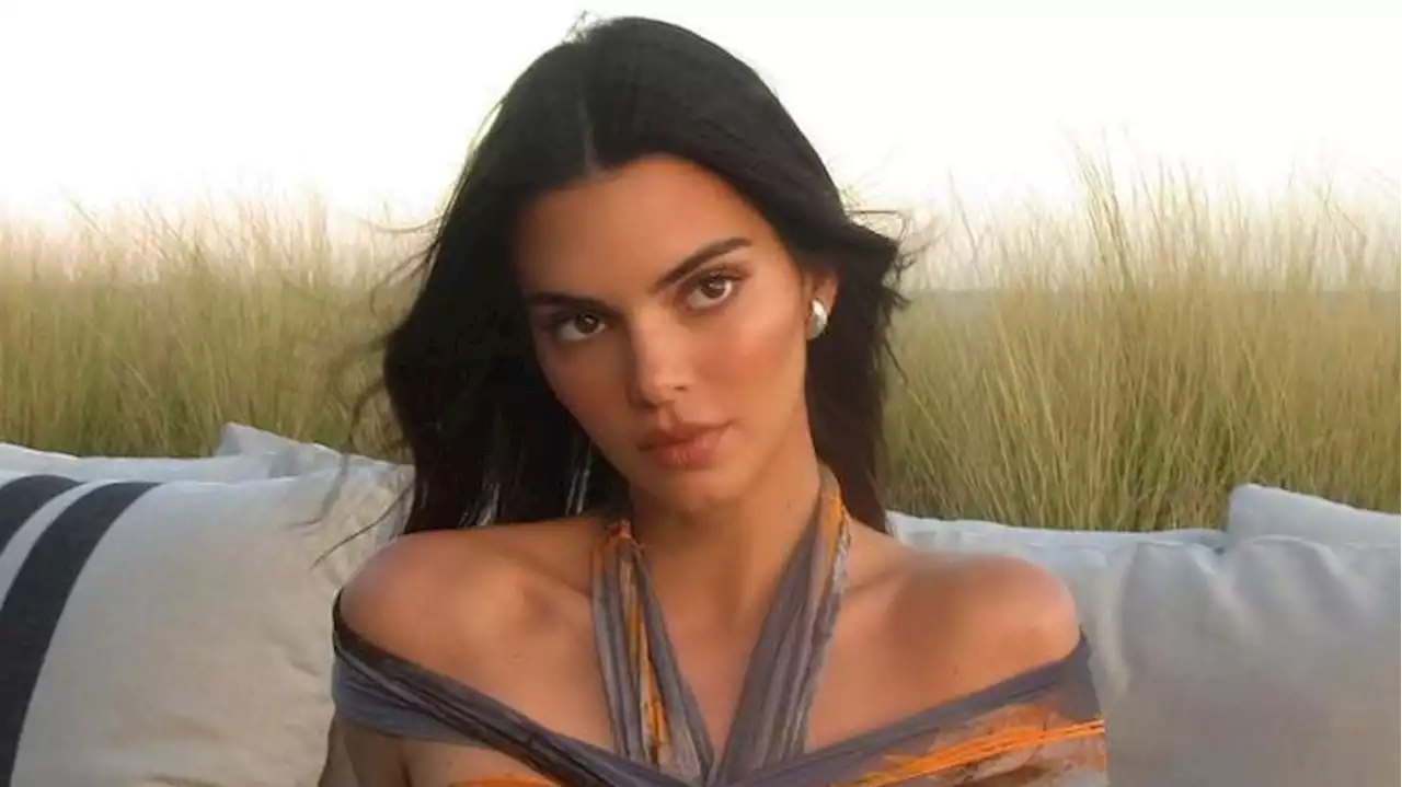 Kendall Jenner s’approprie à son tour la robe nue Jean Paul Gaultier