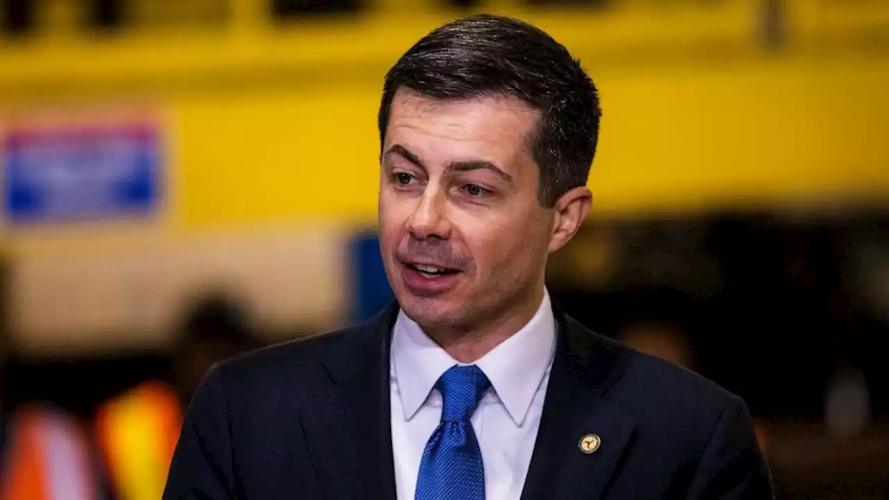 Ohio train derailment: Transportation Secretary Buttigieg traveling to East Palestine on Thursday