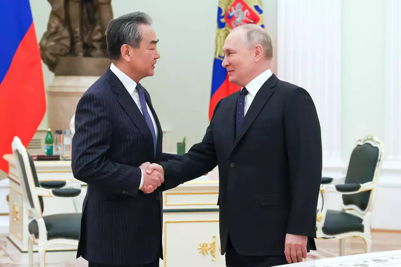 Russia, China show off ties amid maneuvering over Ukraine