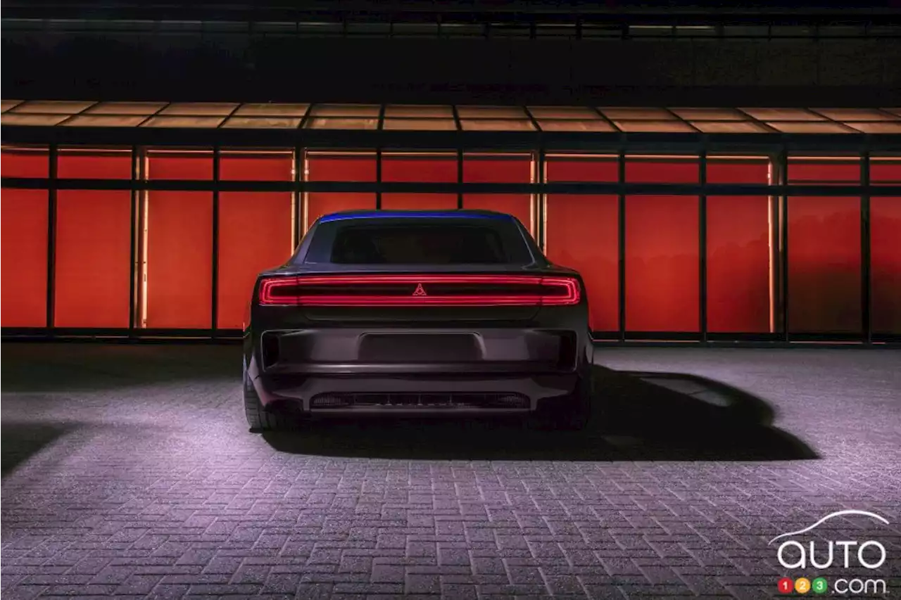 Dodge ajuste le son électronique de son concept Charger Day | Actualités automobile | Auto123