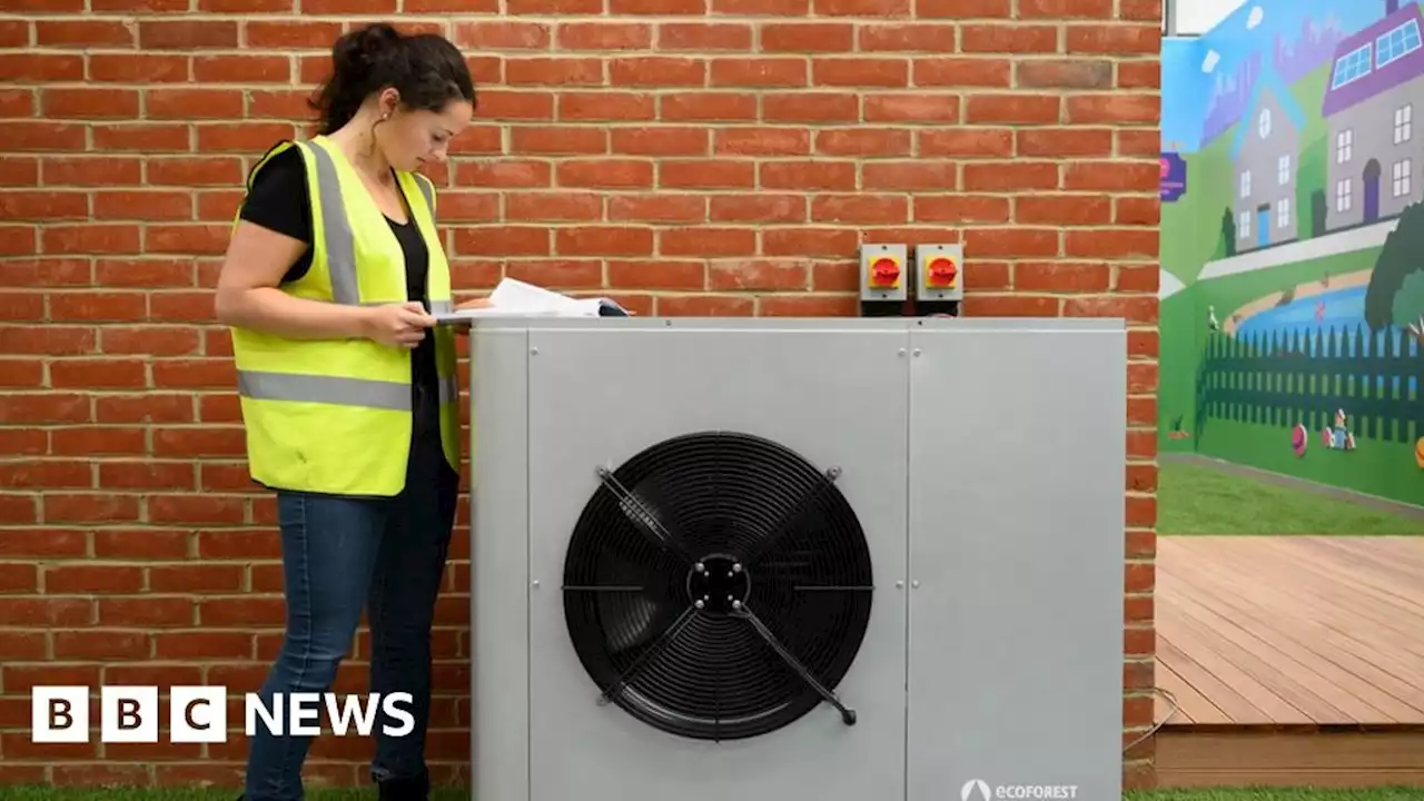 Heat pumps: Lords slam 'failing' green heating scheme