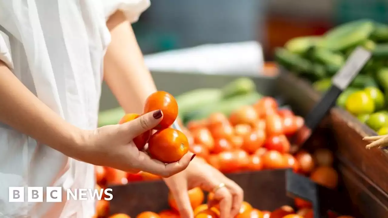 Why is there a shortage of tomatoes and other fruit and vegetables in the UK?