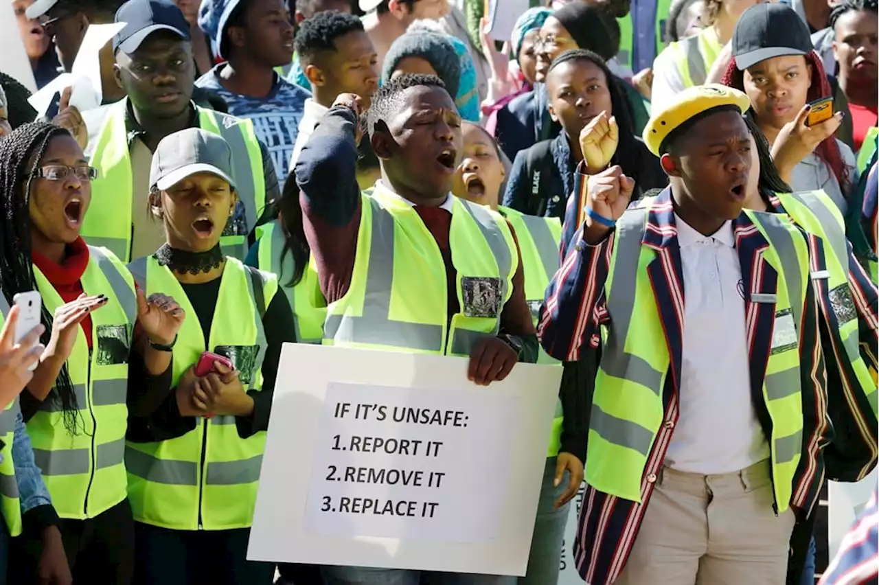 UFS Nsfas funding crisis: student activist claims police brutalised him during arrest | City Press