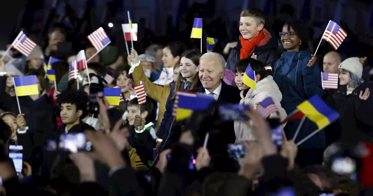 Biden encounters new pressure to maintain bipartisan support for Ukraine policy