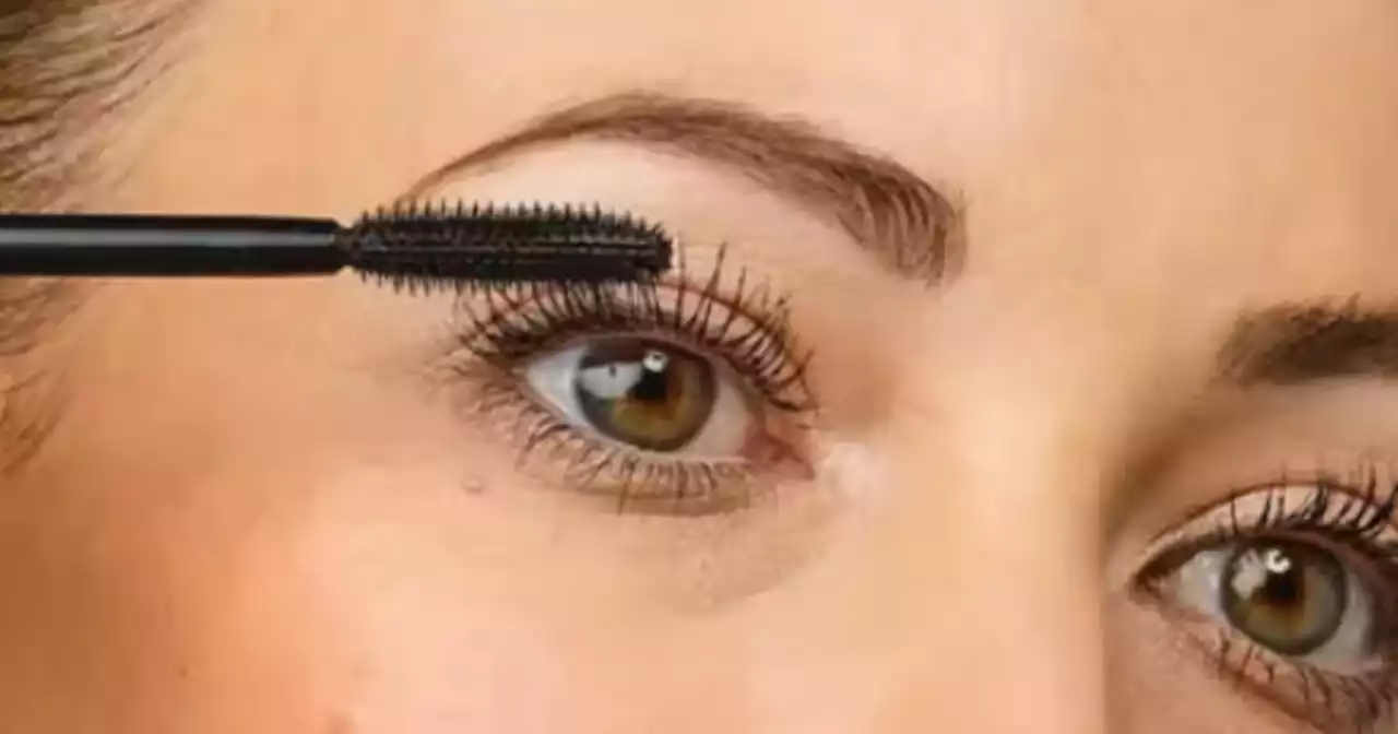 Shoppers 'obsessed' with £11 mascara making lashes 'long & full'