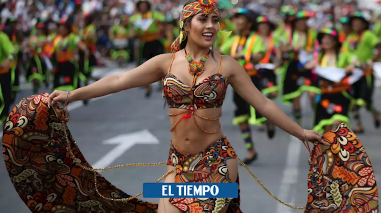 Así cayó exreina del Carnaval de Negros y Blancos acusada de robo de billetera