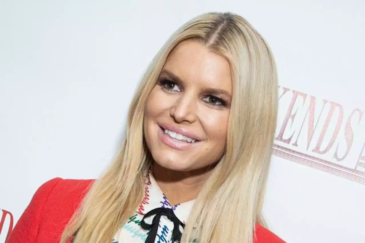 Jessica Simpson Shares A Rare Family Photo With Her Parents: ‘My Beautiful Family Together’