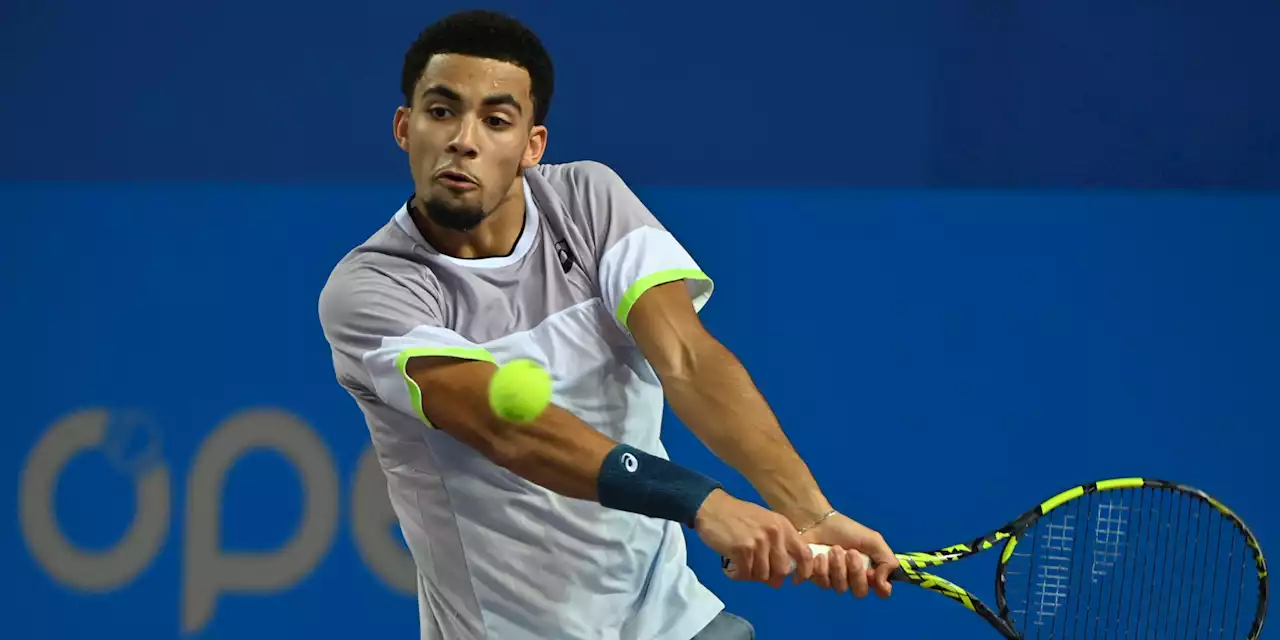 Arthur Fils continue d'impressionner à Marseille après sa victoire face à Roman Safiullin