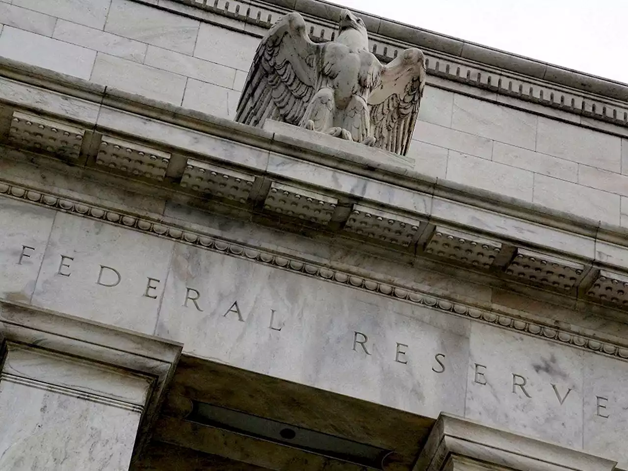 'Almost all' Fed officials backed 25 basis point hike at last meeting, minutes show