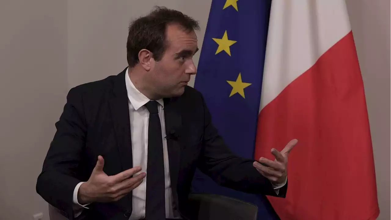 Société des autoroutes Paris-Normandie : 'Je réfute évidemment toute prise illégale d'intérêts', réagit sur franceinfo Sébastien Lecornu