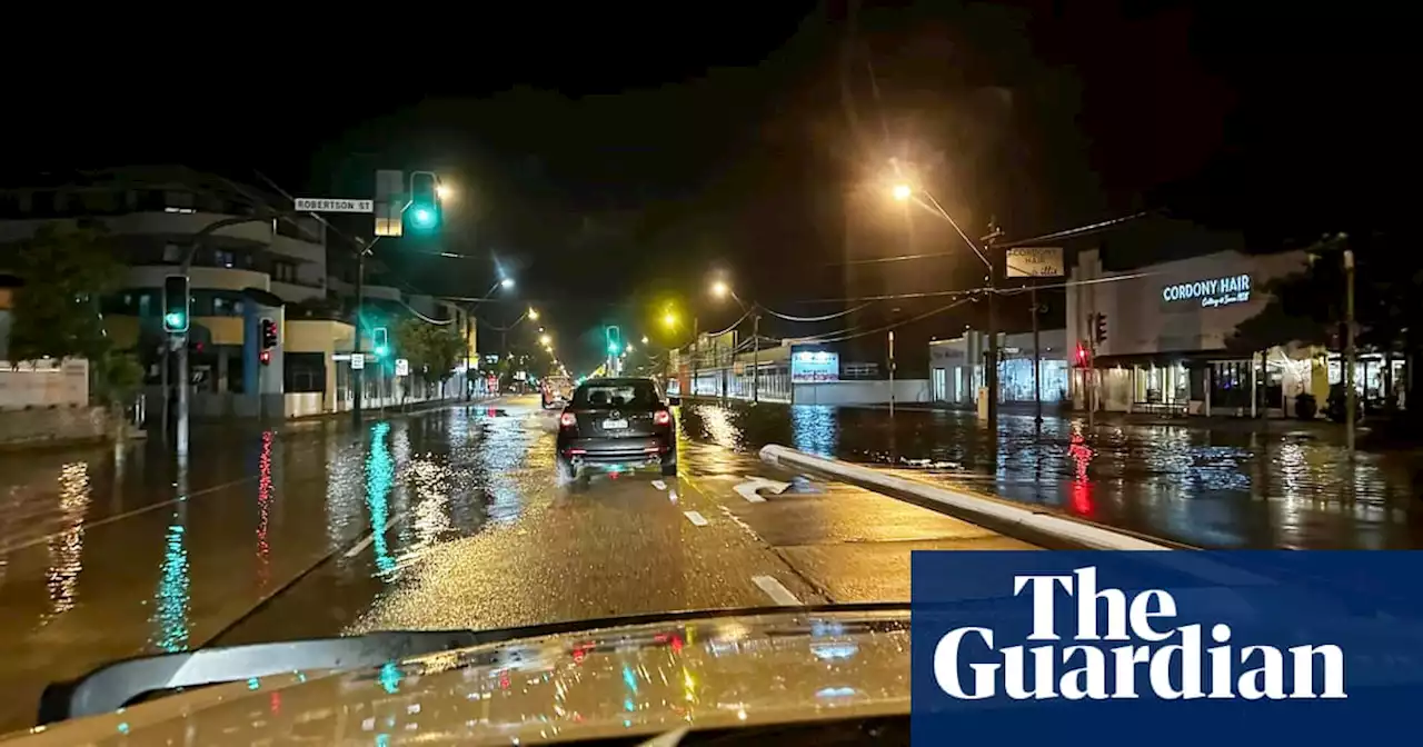 Storms hit Sydney and Central Coast causing flooding and power outages