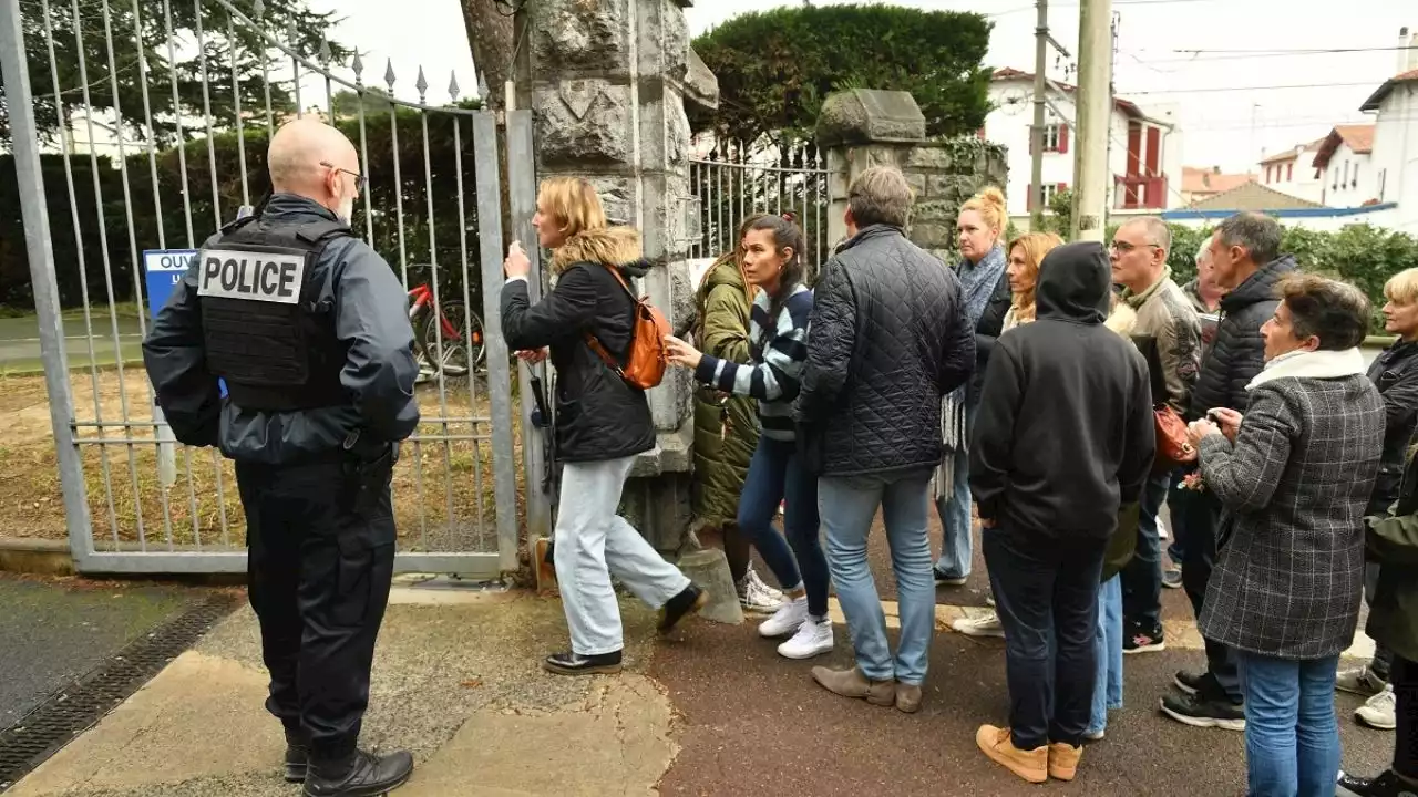 Tragedia en el salón de clases: un alumno apuñala hasta la muerte a su maestra de español