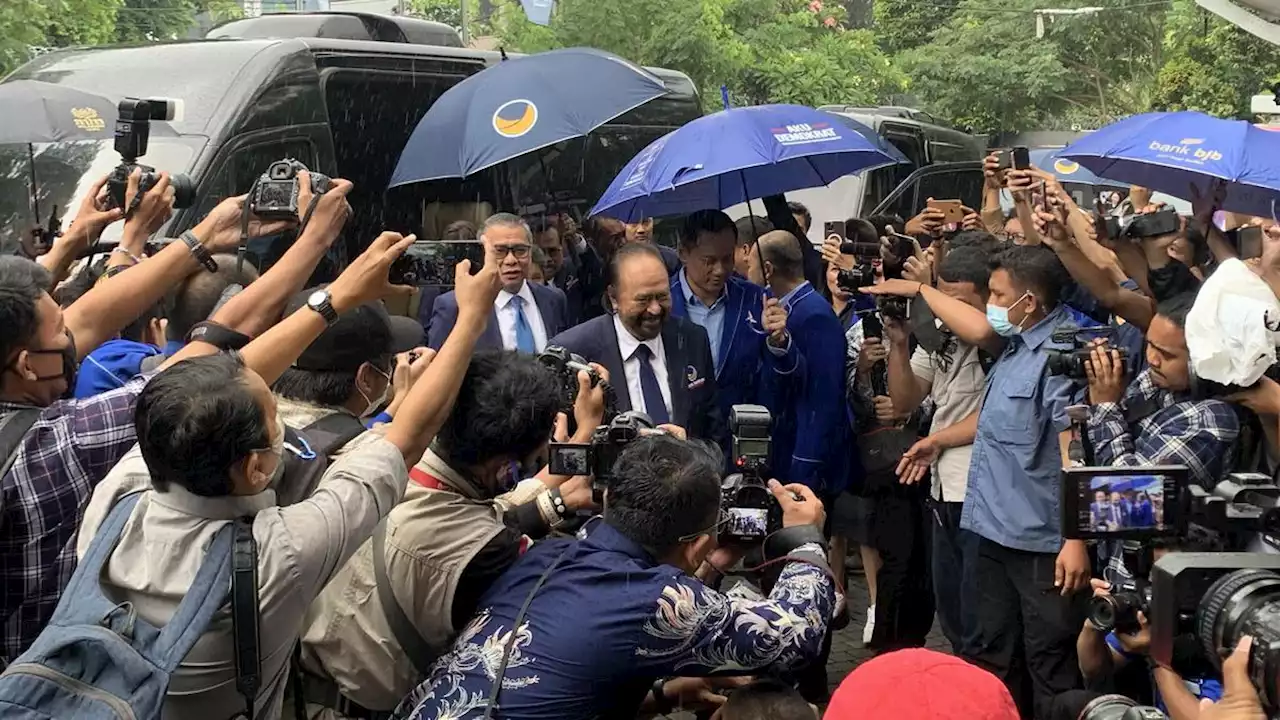 Surya Paloh Tiba di Kantor Demokrat, Disambut AHY hingga Ibas