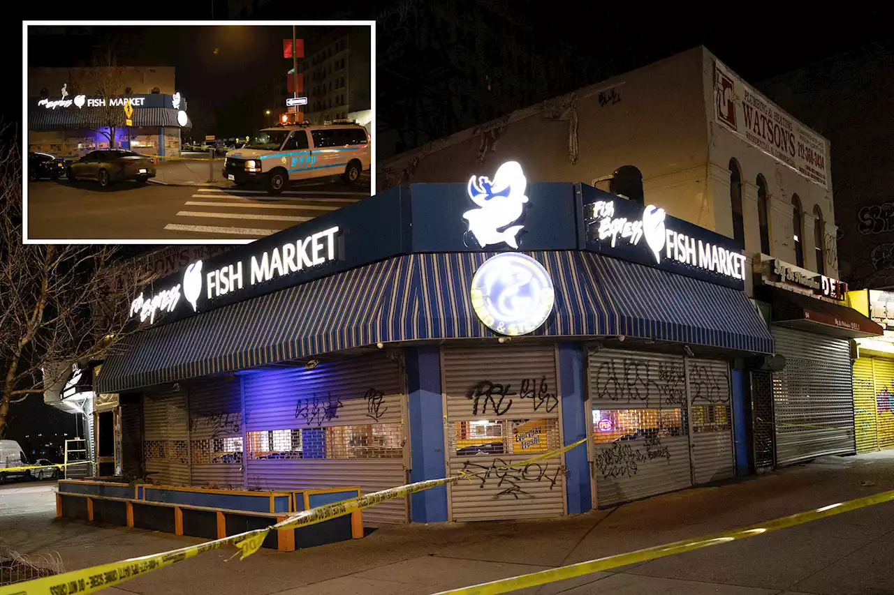 NYC fish market worker fatally stabs man, wounds brother in clash over stolen shrimp: cops