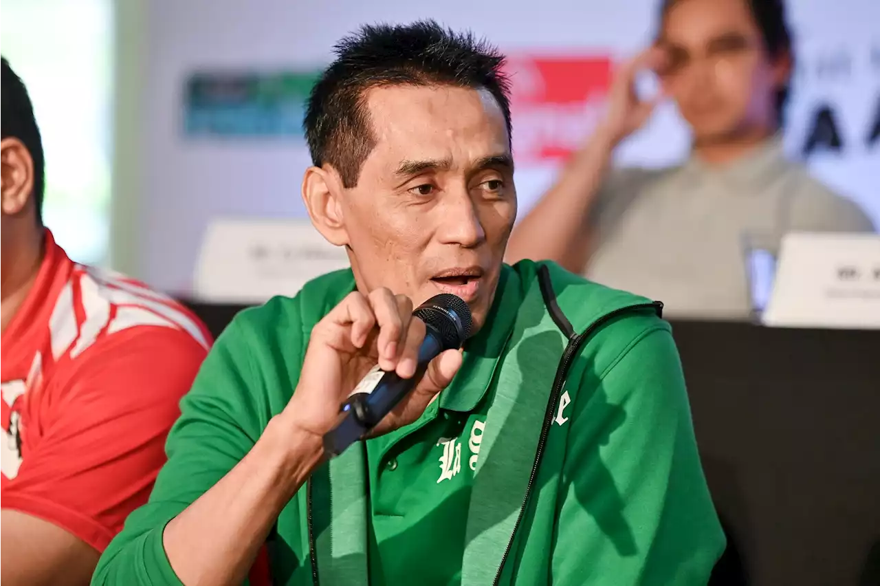 Noel Orcullo takes over La Salle Lady Spikers as legendary Ramil de Jesus sits out