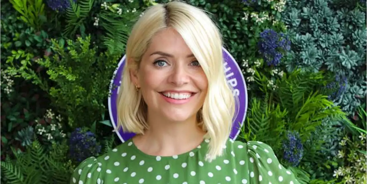 Holly Willoughby masters transitional dressing in pleated floral skirt