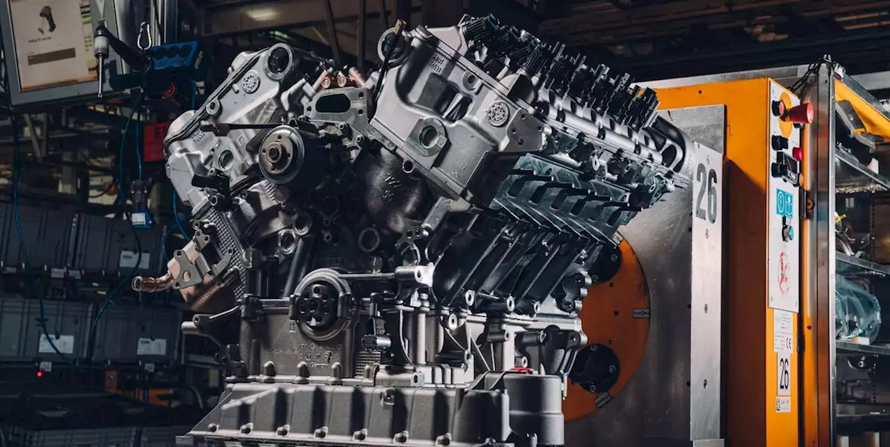 Bentley Will End Production of Its W-12 Engine in 2024