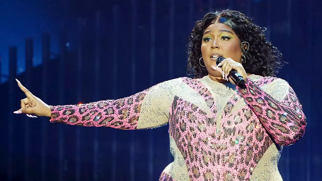 Watch Lizzo Play 'Sesame Street' Flute Before Cookie Monster Makes It His Snack