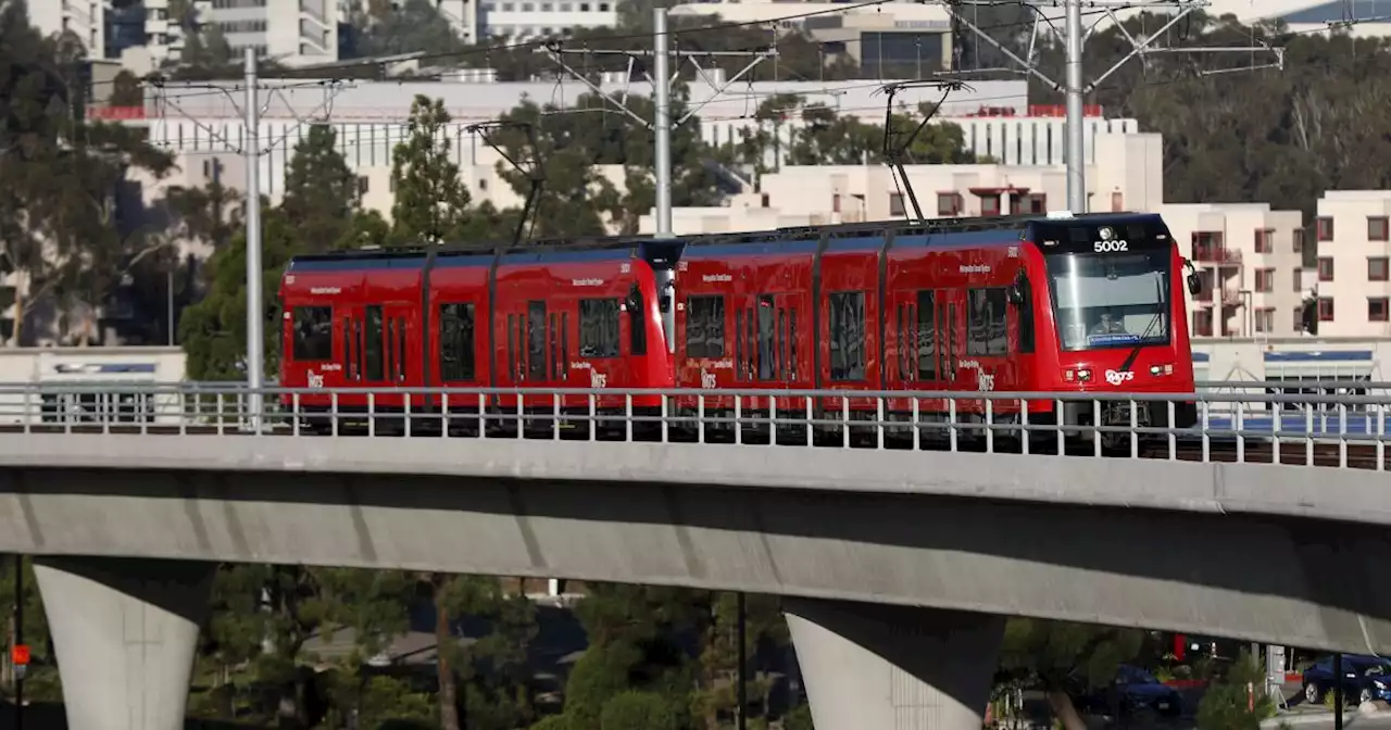 Opinion: Will San Diego commuters really walk a mile to use mass transit?