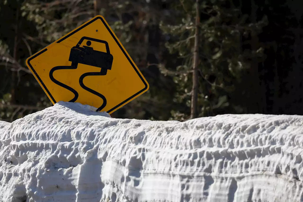 Weather service warns of 'dangerous travel' in Tahoe