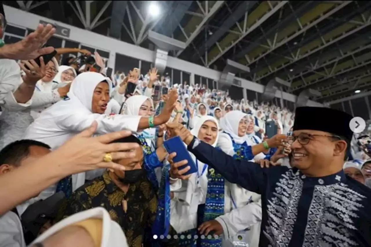 Hadiri Milad BMKT, Anies: Pengajian Menghasilkan Ibu-ibu Lebih Berpengetahuan