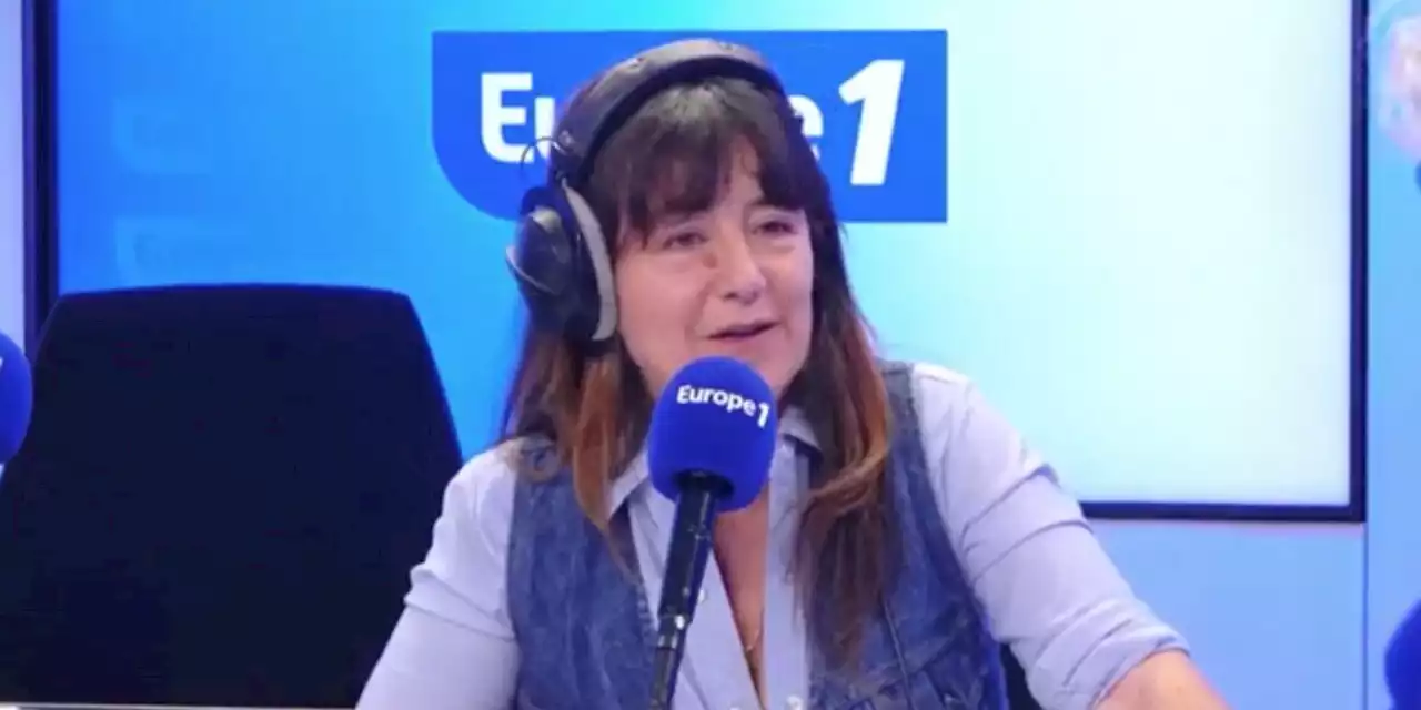 Romane Bohringer abandonnée par sa mère : elle se confie son 'inquiétude permanente' sur ce traumatisme qu'elle a peur de reproduire