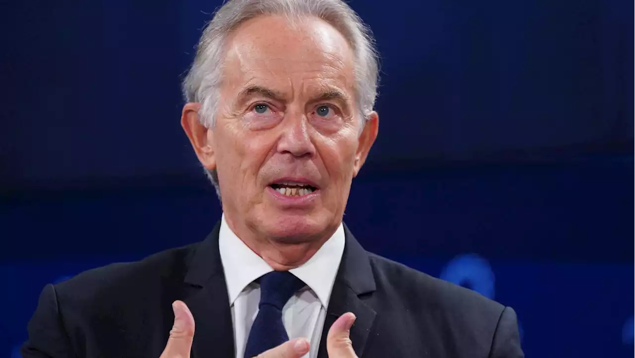 Tony Blair says politics is stuck in a 20th century mindset and calls for digital ID cards