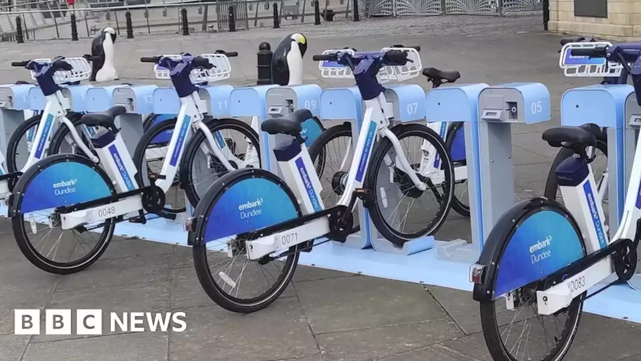 Hundreds of e-bikes up for sale after firm folds