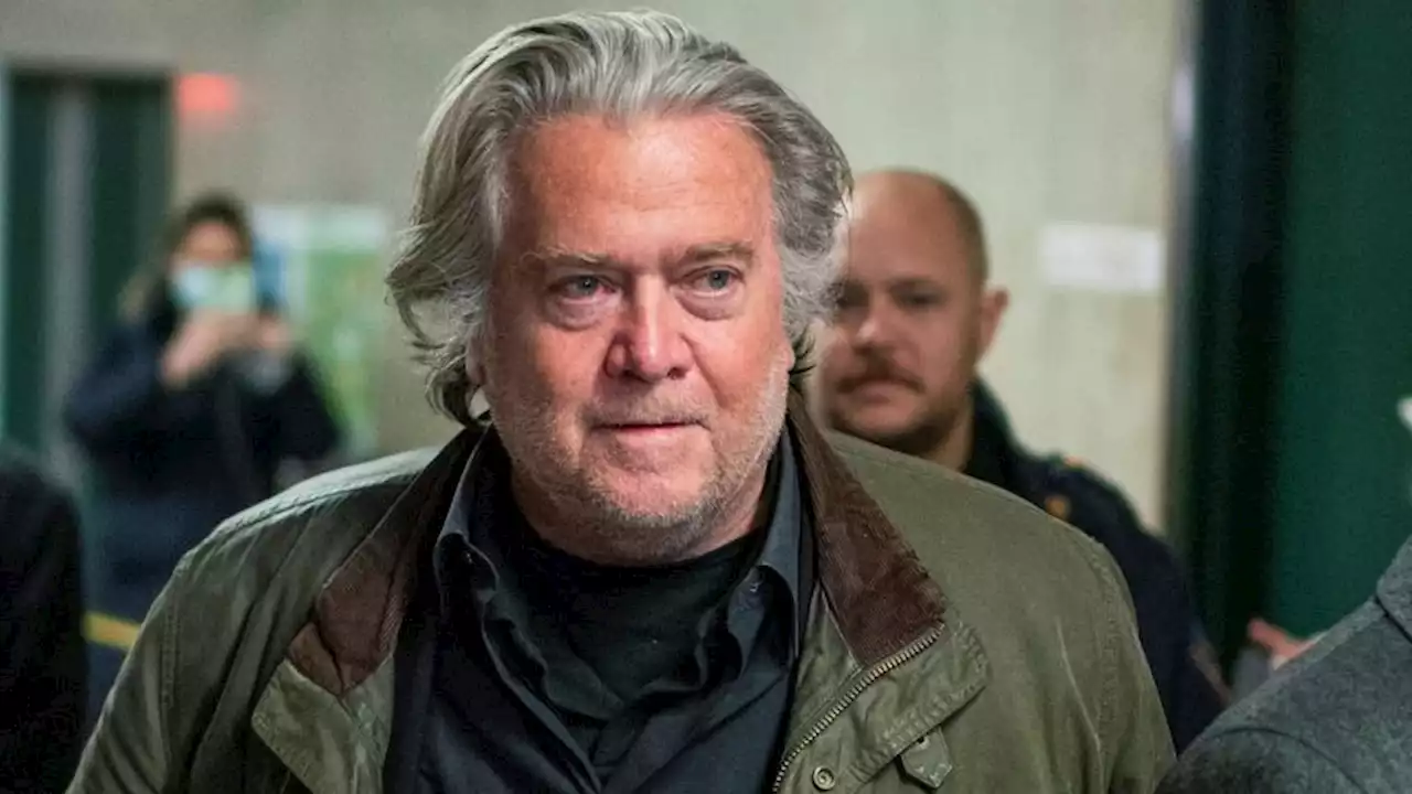 Steve Bannon's ex-lawyers sue him over nearly $500,000 in unpaid legal bills | CNN Politics