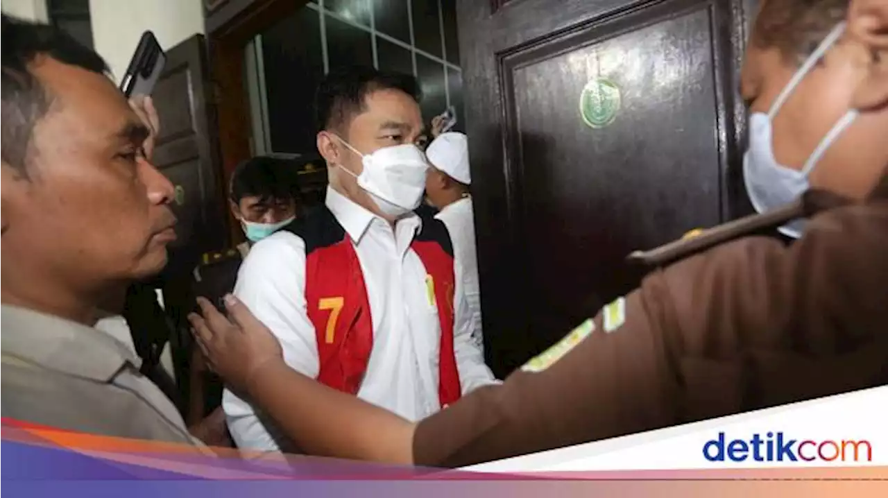 Hakim Nyatakan Perbuatan Arif Rachman Patahkan Laptop Tak Langgar UU ITE