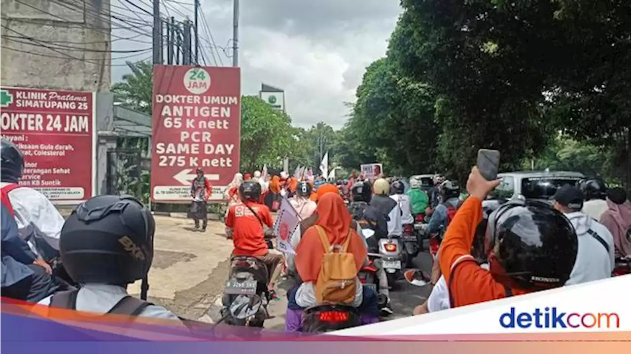 Jalan TB Simatupang Macet saat Anies Naik Delman ke Deklarasi Capres PKS