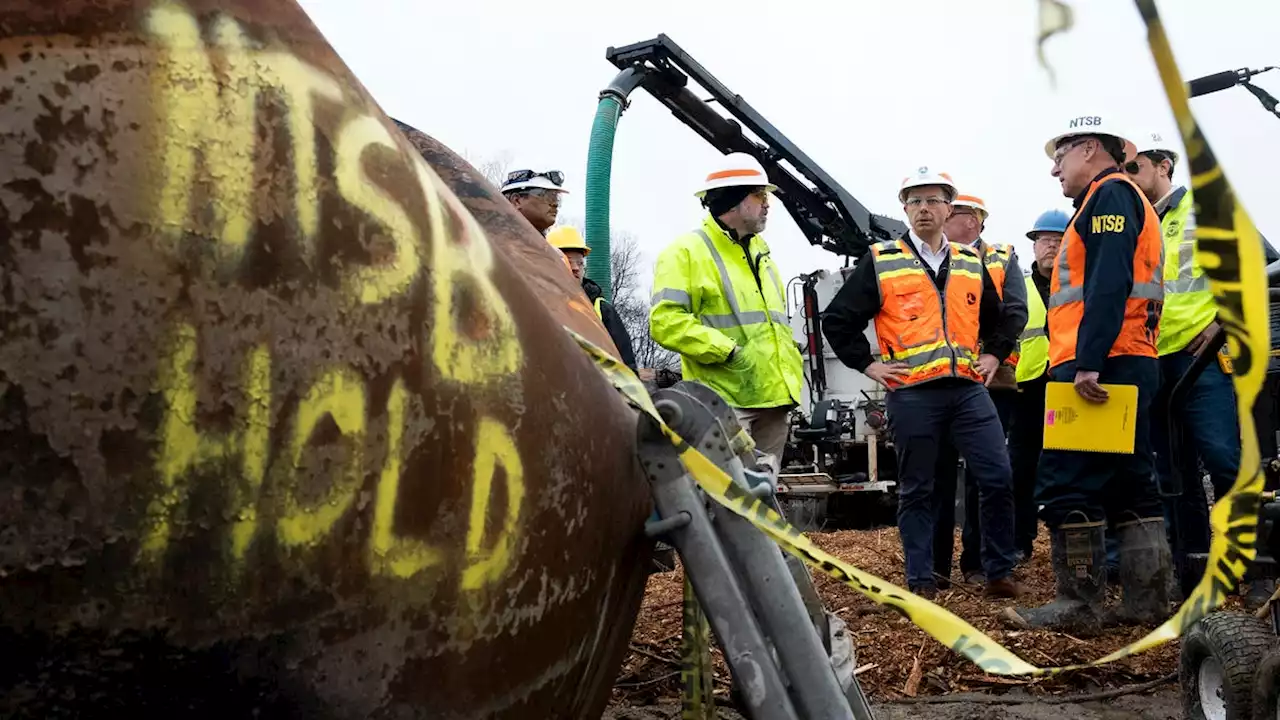 Transportation Secretary Pete Buttigieg tours East Palestine derailment site amid NTSB probe